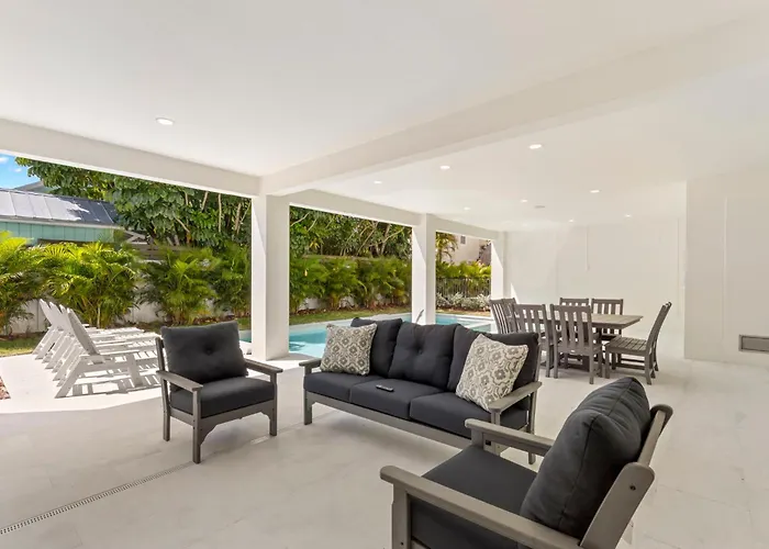 Oynx House & Jade House At The Gemma - 2 Amazing Homes Steps To Clearwater
