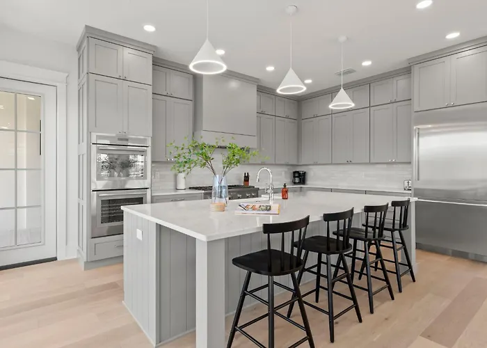 Oynx House & Jade House At The Gemma - 2 Amazing Homes Steps To Clearwater Clearwater Beach